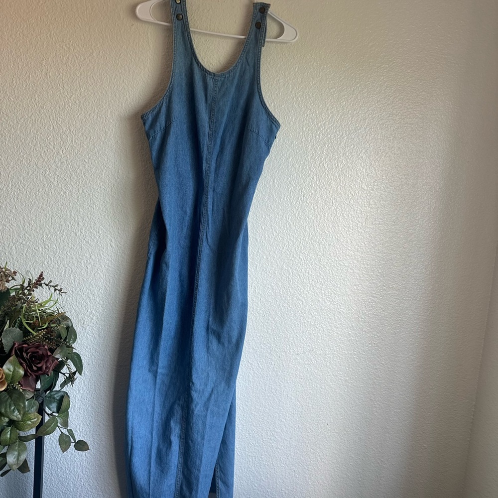 Newport News Blue Denim Dress ( 100% cotton )
